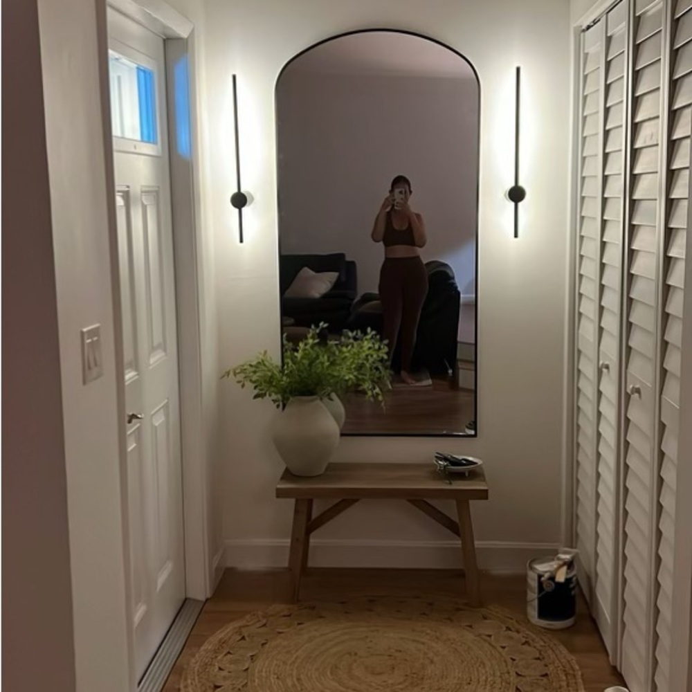 Rechargeable LED Indoor Lights W/ Remote control and Dimable Settings